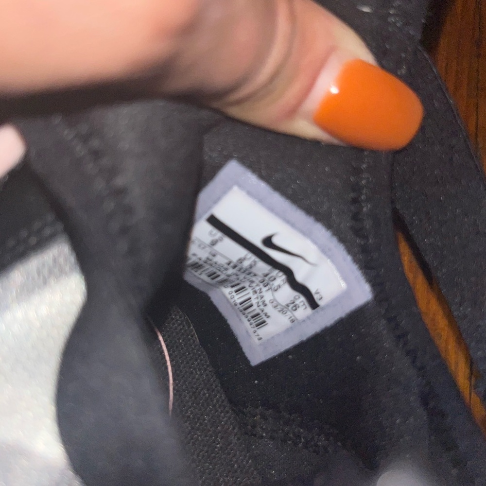 Women's Nike Sneakers - Picture 2 of 4